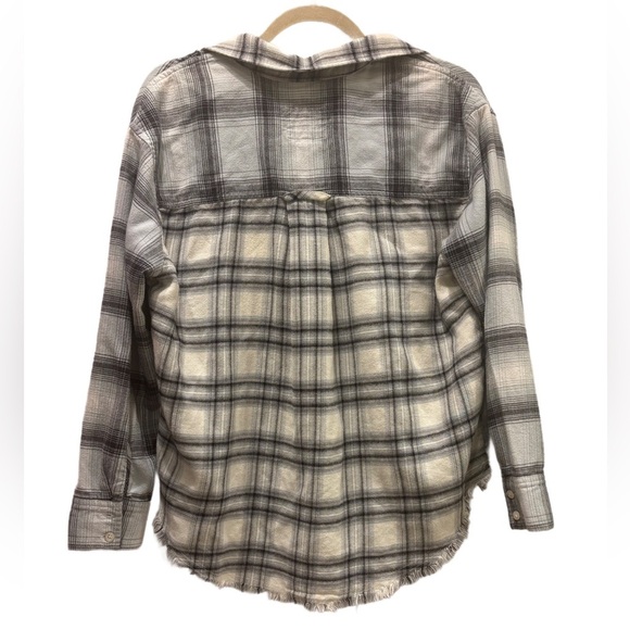 Rails “Ronin” Mixed Plaid Flannel Shirt in Medium. Cotton blend with frayed hem - Picture 4 of 10